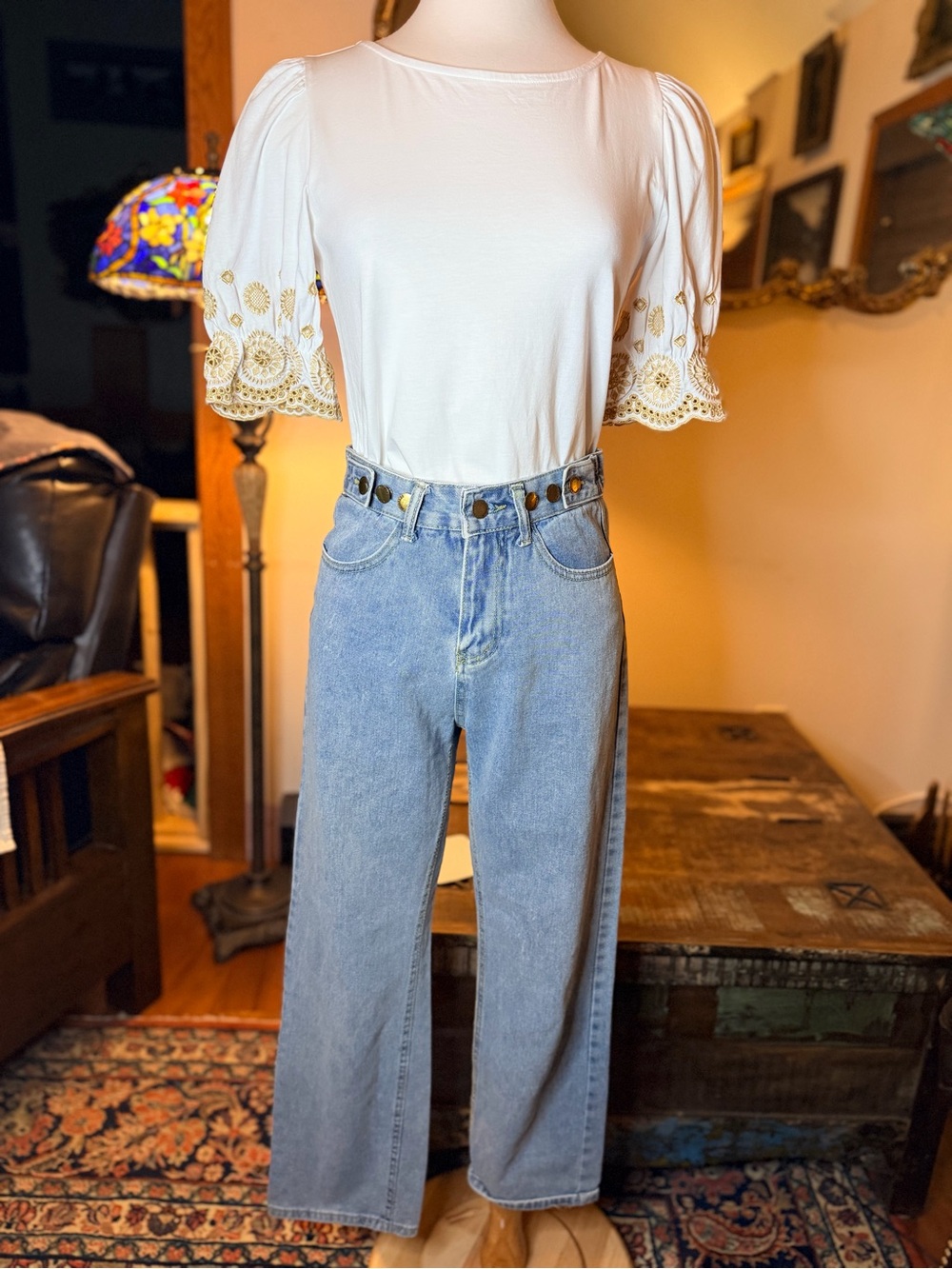 Talbots Cotton Knit too w/Eyelet sleeves w/Classic High-Waist Wide-Leg Jeans